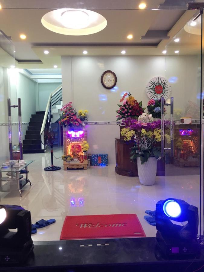 Nha Nghi Y Vy Bed & Breakfast Phu Quoc Exterior foto