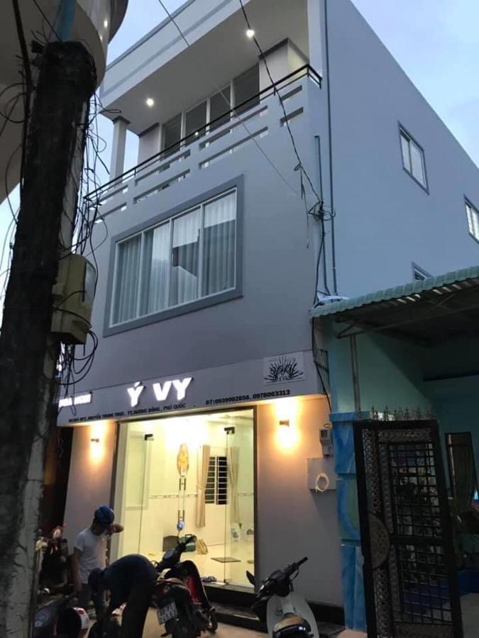 Nha Nghi Y Vy Bed & Breakfast Phu Quoc Exterior foto