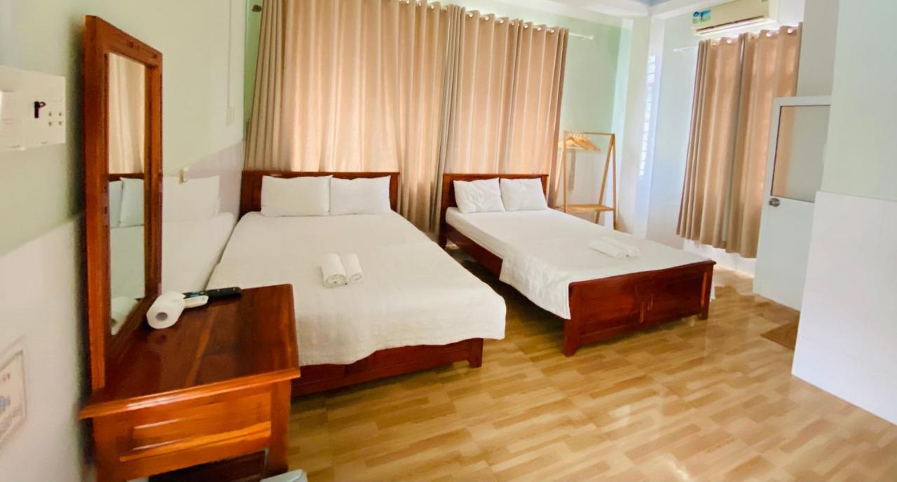 Nha Nghi Y Vy Bed & Breakfast Phu Quoc Exterior foto