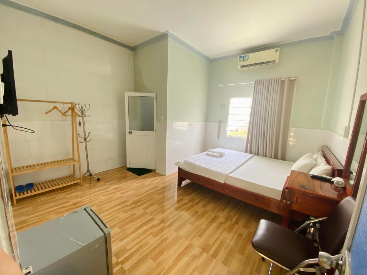 Nha Nghi Y Vy Bed & Breakfast Phu Quoc Exterior foto