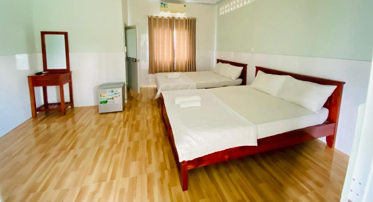 Nha Nghi Y Vy Bed & Breakfast Phu Quoc Exterior foto